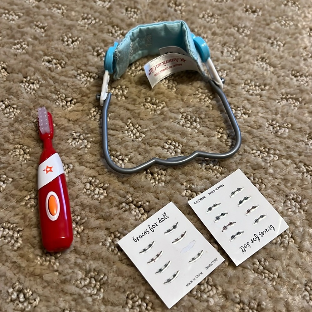 American Girl Healthy Smile Set